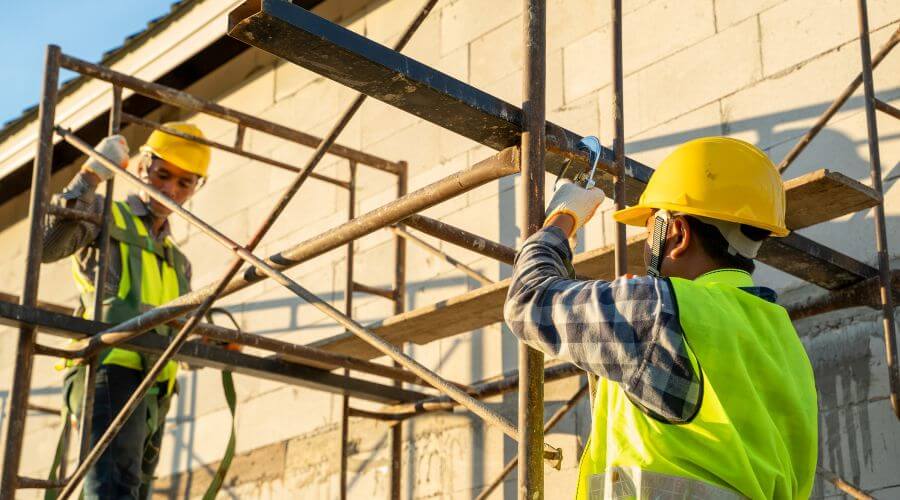 Professional gutter cleaning in Oakdale, LA
